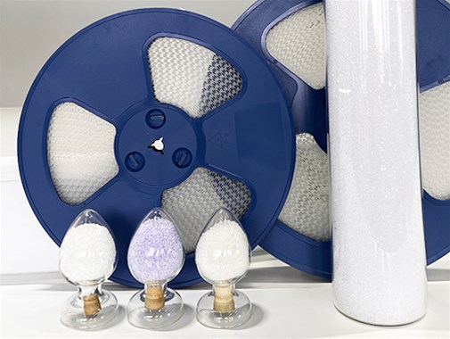 導(dǎo)電料我們生產(chǎn)什么？導(dǎo)電黑色料、導(dǎo)電絲導(dǎo)電料、永防抗靜電料